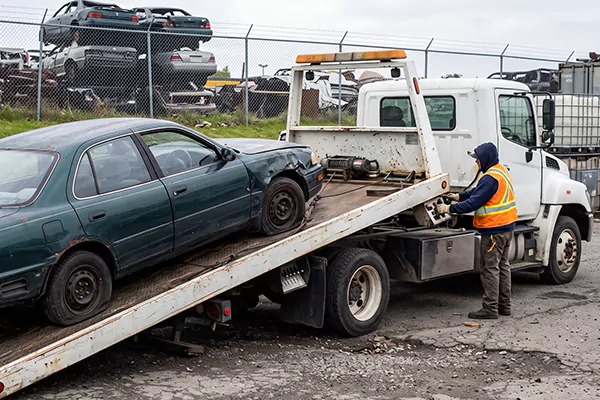 Salvage Car Removal in Kansas City, MO